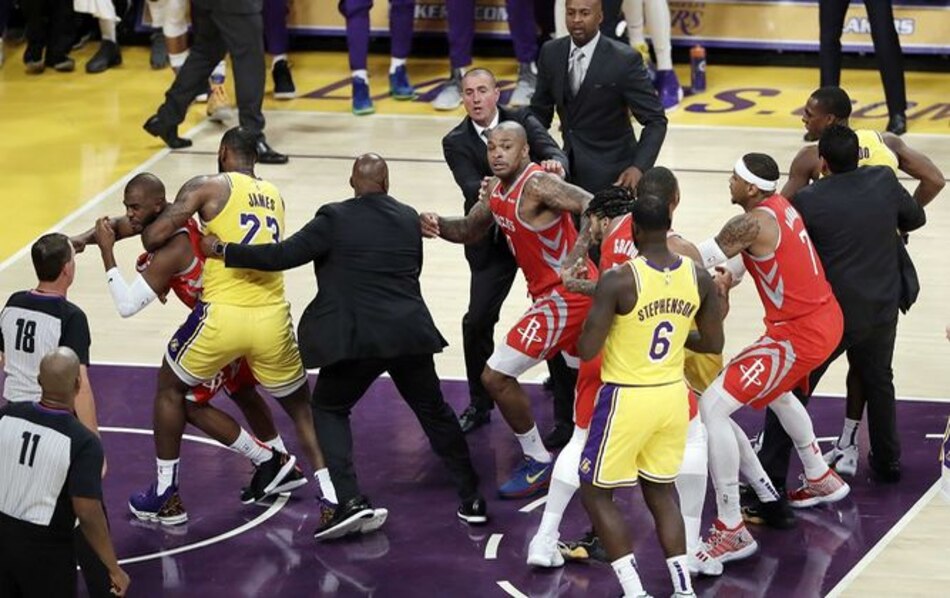 NBA suspende a Ingram, Rondo y Paul, tras pelea