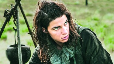 Tena, de salvaje a ser una reina