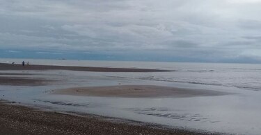 Video: rescatan al piloto de una avioneta que cayó al mar en Guararé
