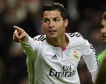 Real Madrid y PSG luchan por liderato de grupo