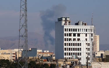 Irán niega haber solicitado un alto el fuego como asegura Trump