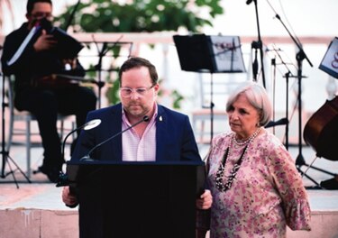 Homenajeando a Bolívar