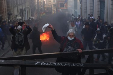 Gobierno de Bolivia dice que militar que comandó alzamiento tenía listo su discurso presidencial