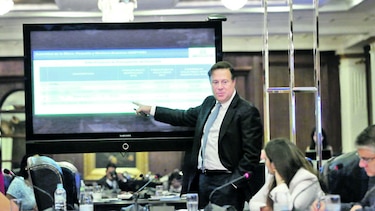 El Ejecutivo prepara presupuesto para 2017
