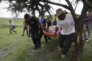 Huracán 'Cristina' se debilita