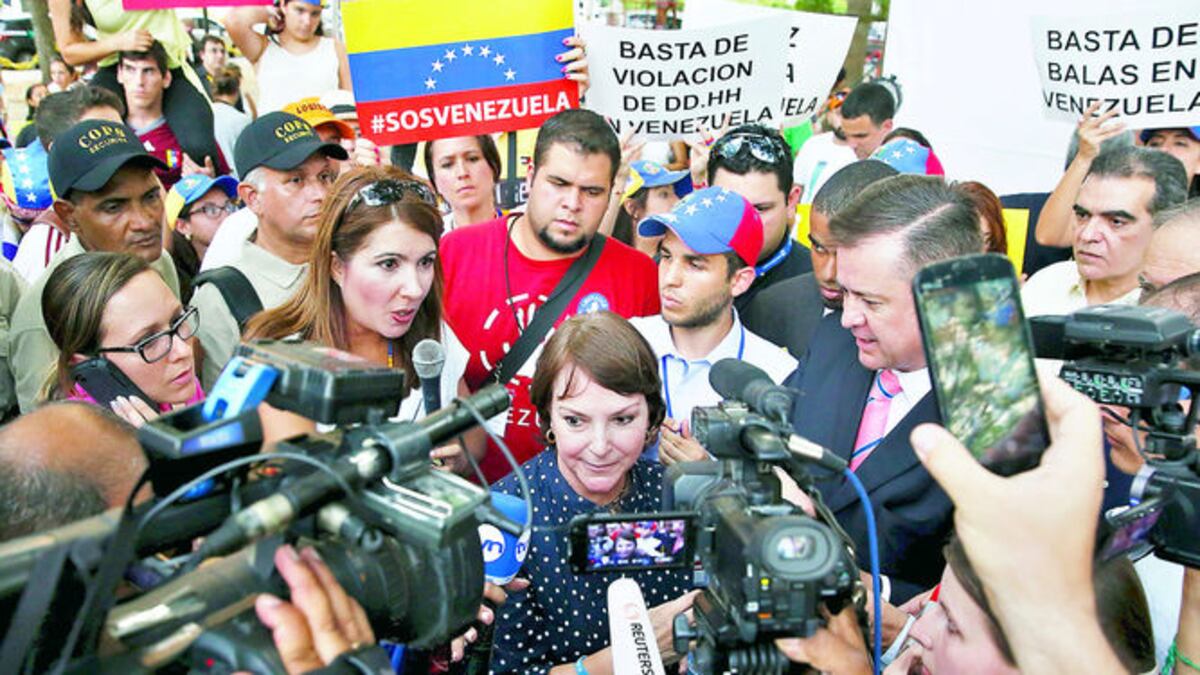 Todas las voces en el istmo