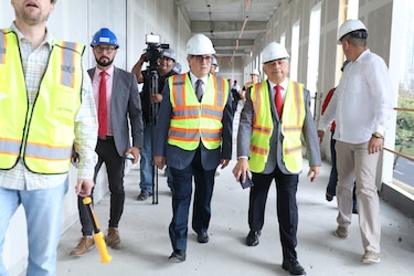 Destrozos en el nuevo Hospital del Niño: ‘Han causado un daño impresionante’, advierte ministro de Salud