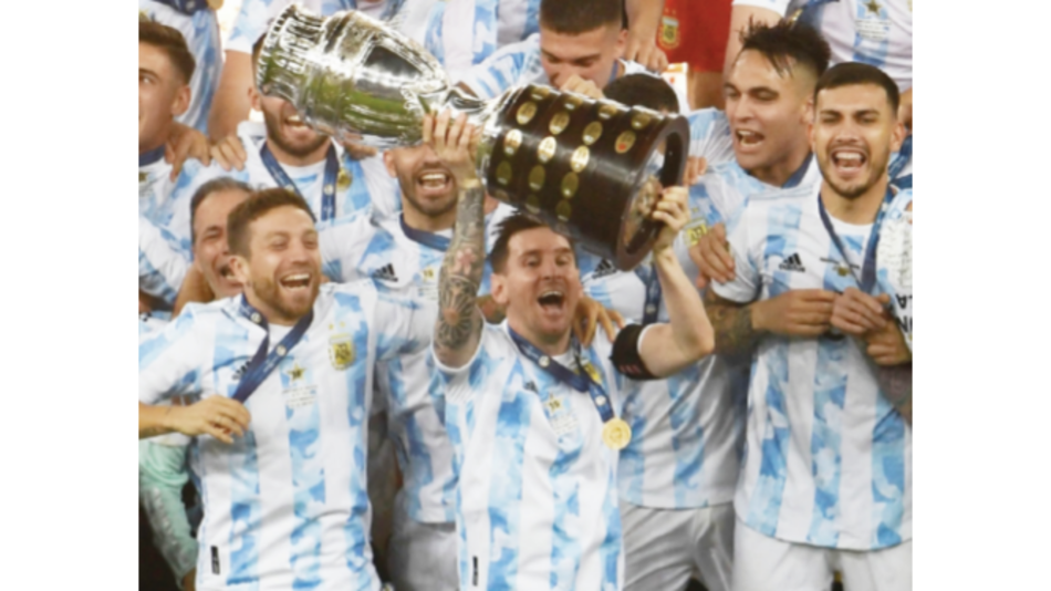 Leo Messi llega a Argentina con la Copa América