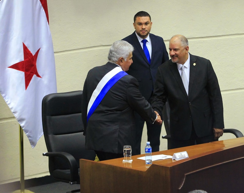 Sábado Picante: Entrelíneas