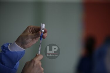 La vacunación a los mayores de 12 años iniciará con aquellos que tengan enfermedad crónica o discapacidad certificada
