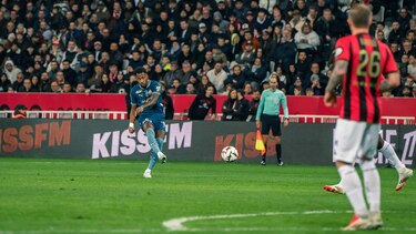 Michael Amir Murillo vuelve en la derrota del Olympique de Marsella ante el Niza