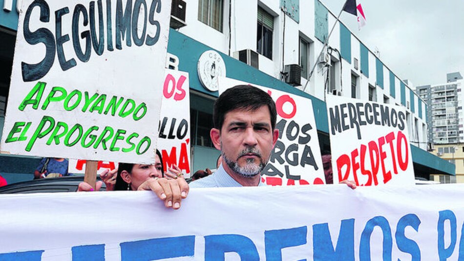 CSS analiza cambios en afiliación de extranjeros