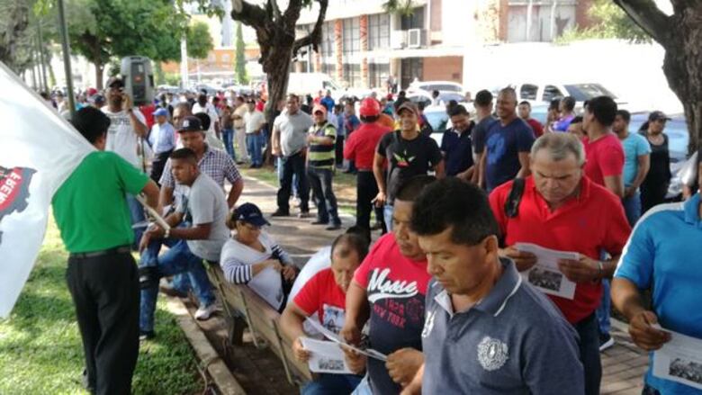 Suntracs acuerda mantener huelga en el sector construcción