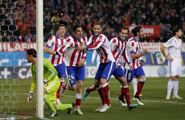 Atlético derrota 2-0 a Real Madrid