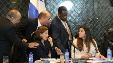 Denuncia contra el magistrado Benavides avanza en la Asamblea