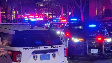 Al menos dos muertos y ocho heridos críticos tras tiroteo en campus universitario en Estados Unidos