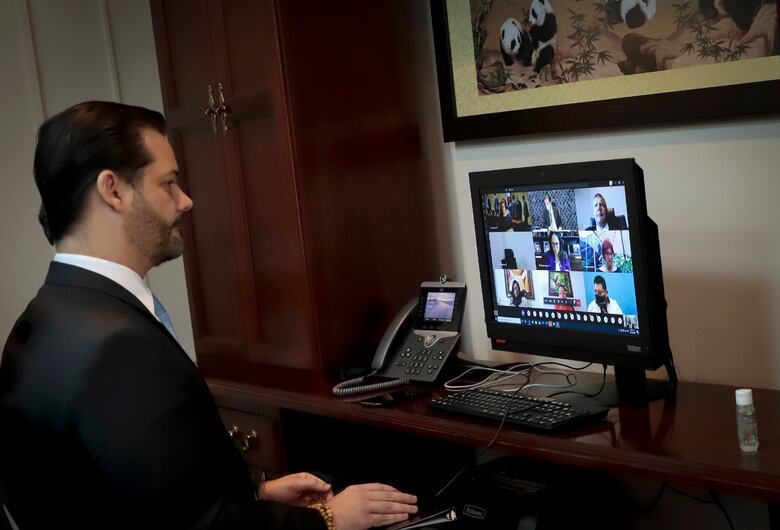 MICI presenta proyecto que crea el régimen EMMA