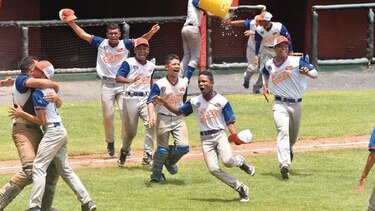 Los Potros festejan en casa ajena
