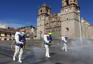 La OMS advierte que la pandemia continúa acelerándose en el mundo