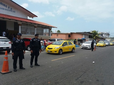 Policía detiene a 21 personas en operativo Caribe Azul en Colón