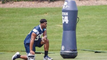 David Irving fue suspendido por cuatro partidos