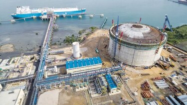 AES Colón arranca planta de gas natural