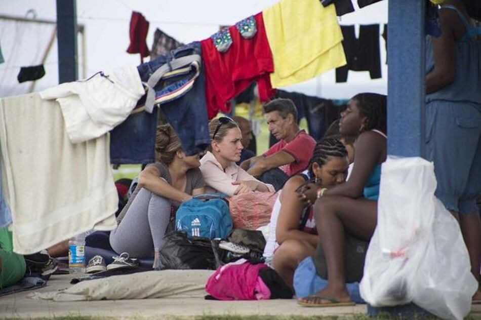 Cubanos: Familias con niños serán las primeras en salir de Costa Rica