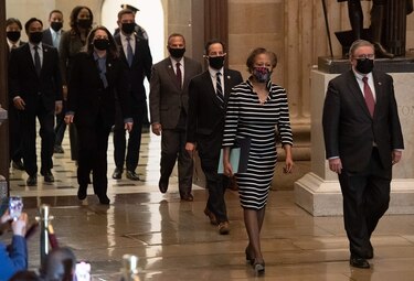 Acta de acusación contra expresidente Trump llega al Senado de Estados Unidos
