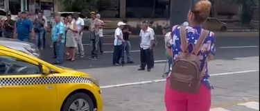 Pacientes de hemodiálisis del Santo Tomás protestan y exigen una solución definitiva