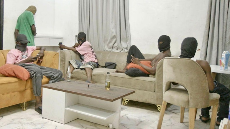 ‘Tengo tus fotos desnudo’, la BBC le siguió la pista a estafadores