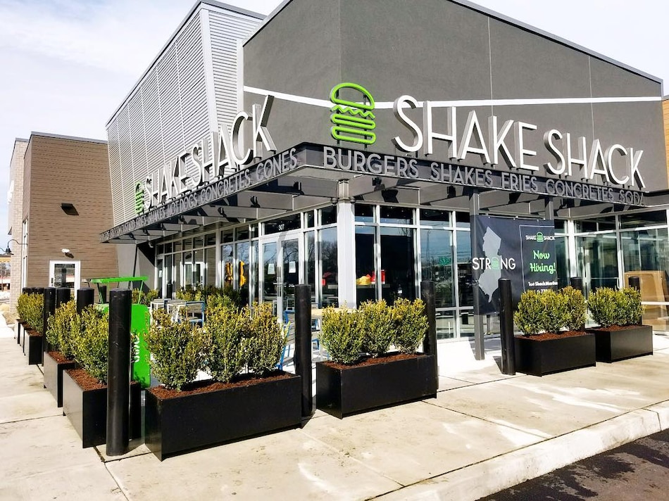 La cadena estadounidense Shake Shack anuncia expansión en Panamá con 12 restaurantes, el primero abrirá en 2026