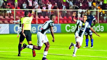 Pipino echa para atrás y vuelve a llamar a Córdoba