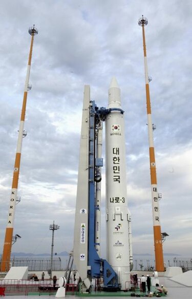 Corea del Sur pospone el lanzamiento de su cohete espacial Naro-1