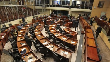 Pleno legislativo iniciará esta tarde el debate sobre ratificación de Cecilio Cedalise y Ángela Russo
