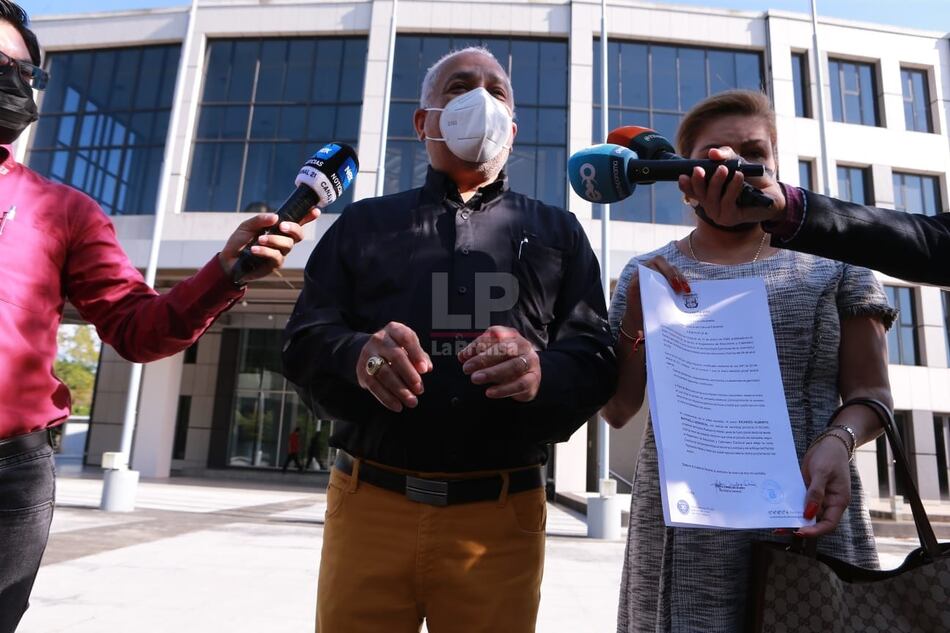 Suspenden audiencia del caso New Business; Martinelli presentó certificación de su fuero electoral