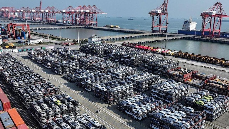 “Manejo un auto eléctrico porque soy pobre”: cómo China logró masificar la compra de estos vehículos entre sus ciudadanos