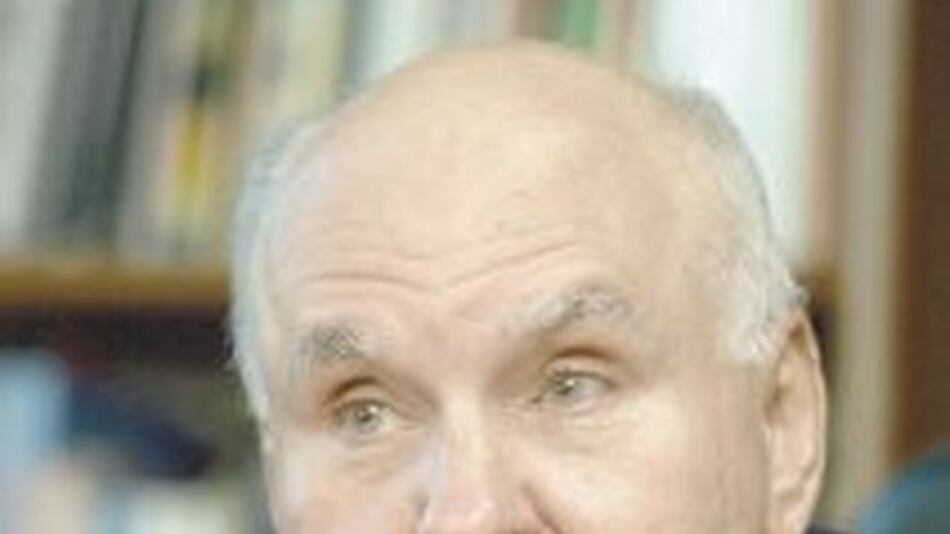 Revisan al alza el pronóstico económico