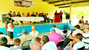 Veragüenses claman por agua potable