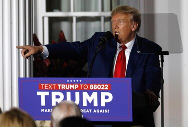 Trump presionó al gobernador de Arizona para que anulara el triunfo de Biden, según medios