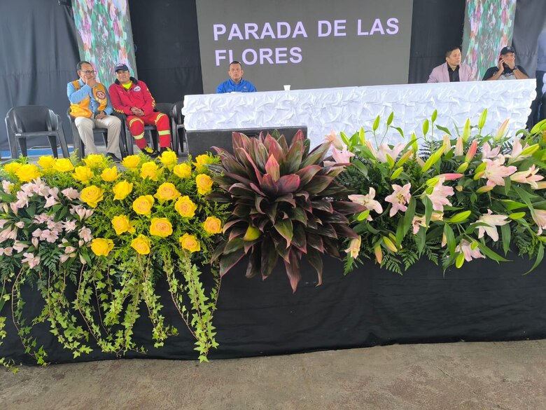 Flores, cultura y tradición: Tierras Altas celebra su Novena Parada