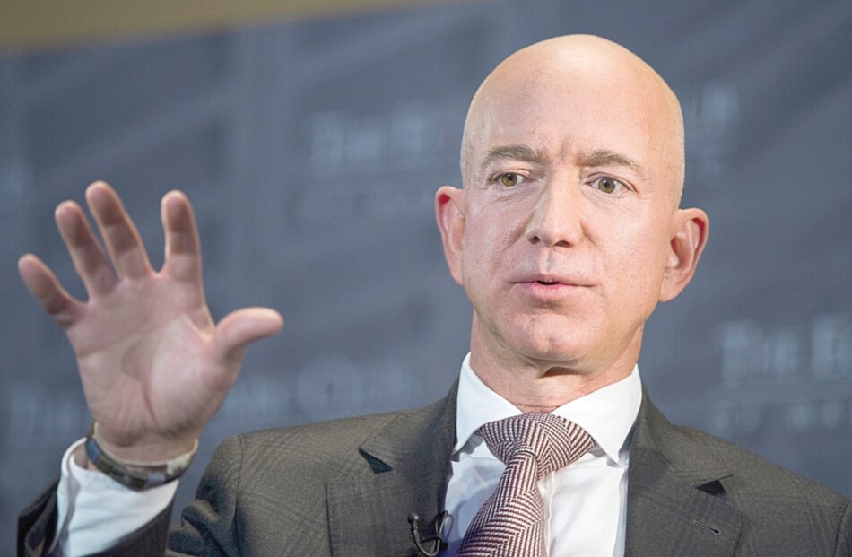 Jeff Bezos planea vender 2 millones de sus acciones en Amazon