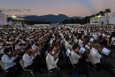 12,000 músicos venezolanos, por el Guinness a la mayor orquesta del mundo