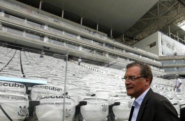 Valcke admite que estadio Sao Paulo estará listo ‘a último minuto’