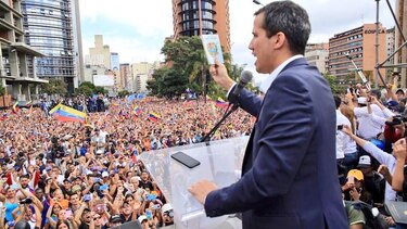 España cabildea ante la UE el reconocimiento a Guaidó