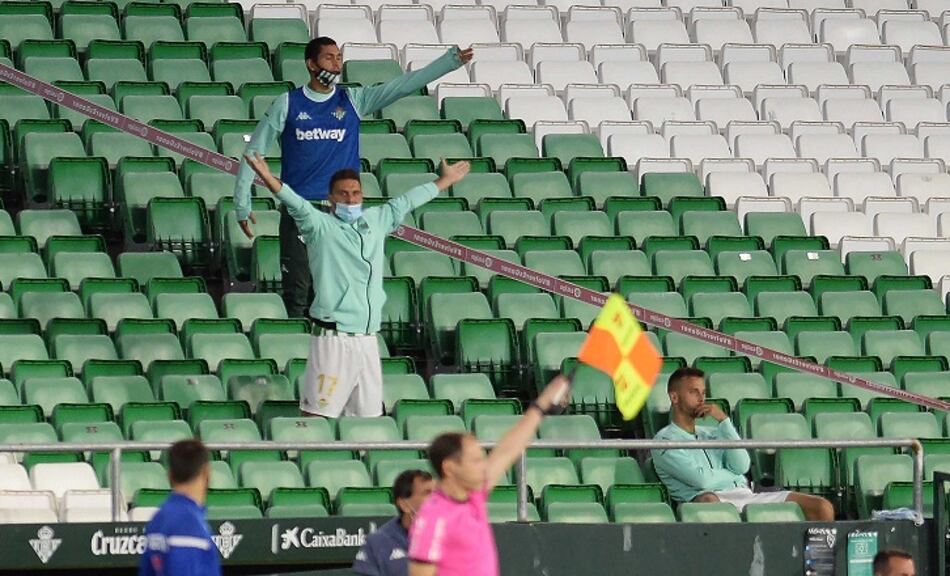 Real Sociedad nuevo líder al golear al Betis de Pellegrini