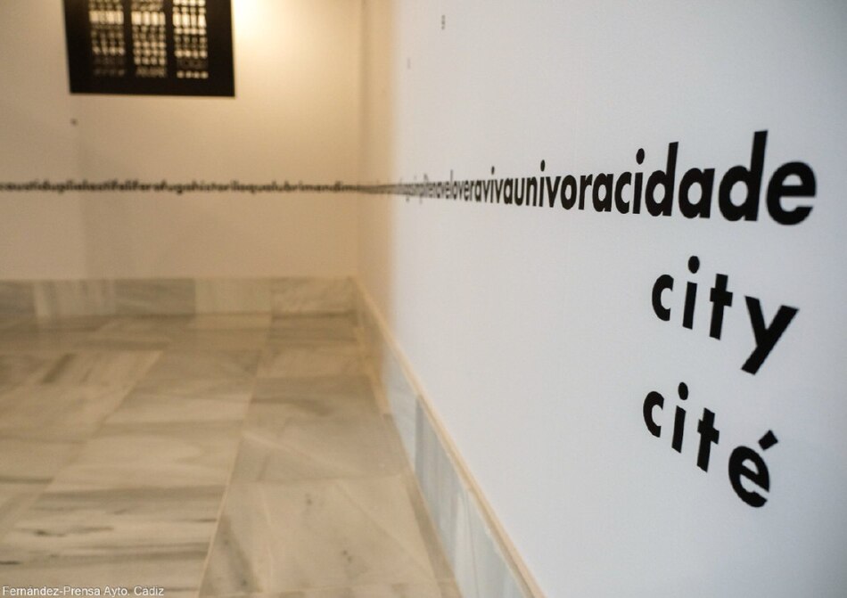 Prorrogan exposición sobre Augusto Campos