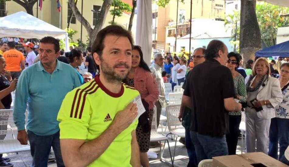 Alcalde de bastión opositor en Caracas es condenado a 15 meses de cárcel