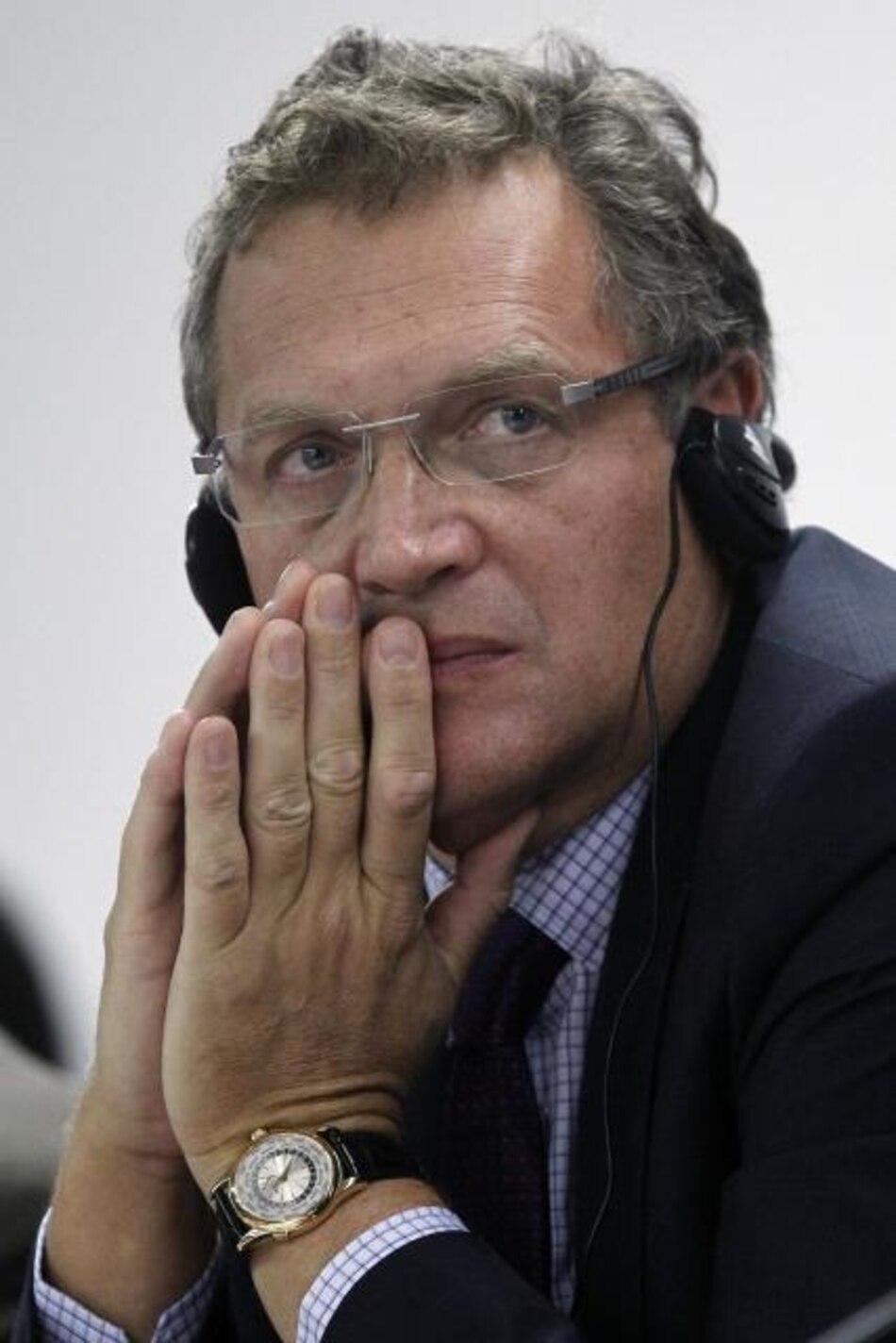 Dirigente de FIFA se enzarza con Romário y otros diputados en áspero debate