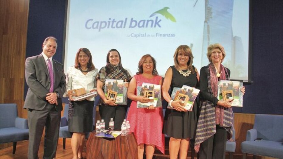 Capital Bank llevó a cabo el foro ‘Mujeres al poder’