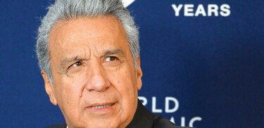 Ecuador exige prueba PCR negativa a viajeros internacionales